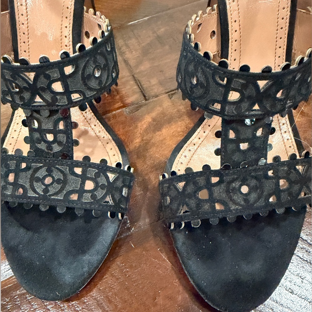 Alaia Black Heels - Picture 6 of 12